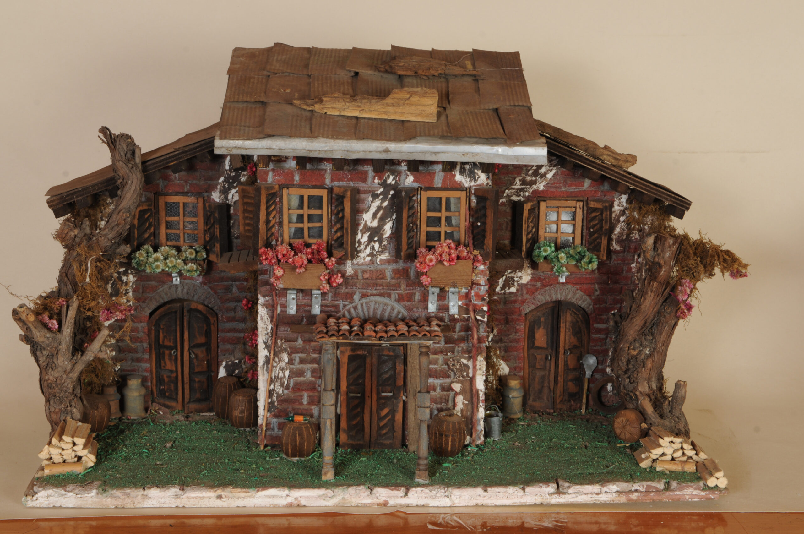 Casa techo de lata